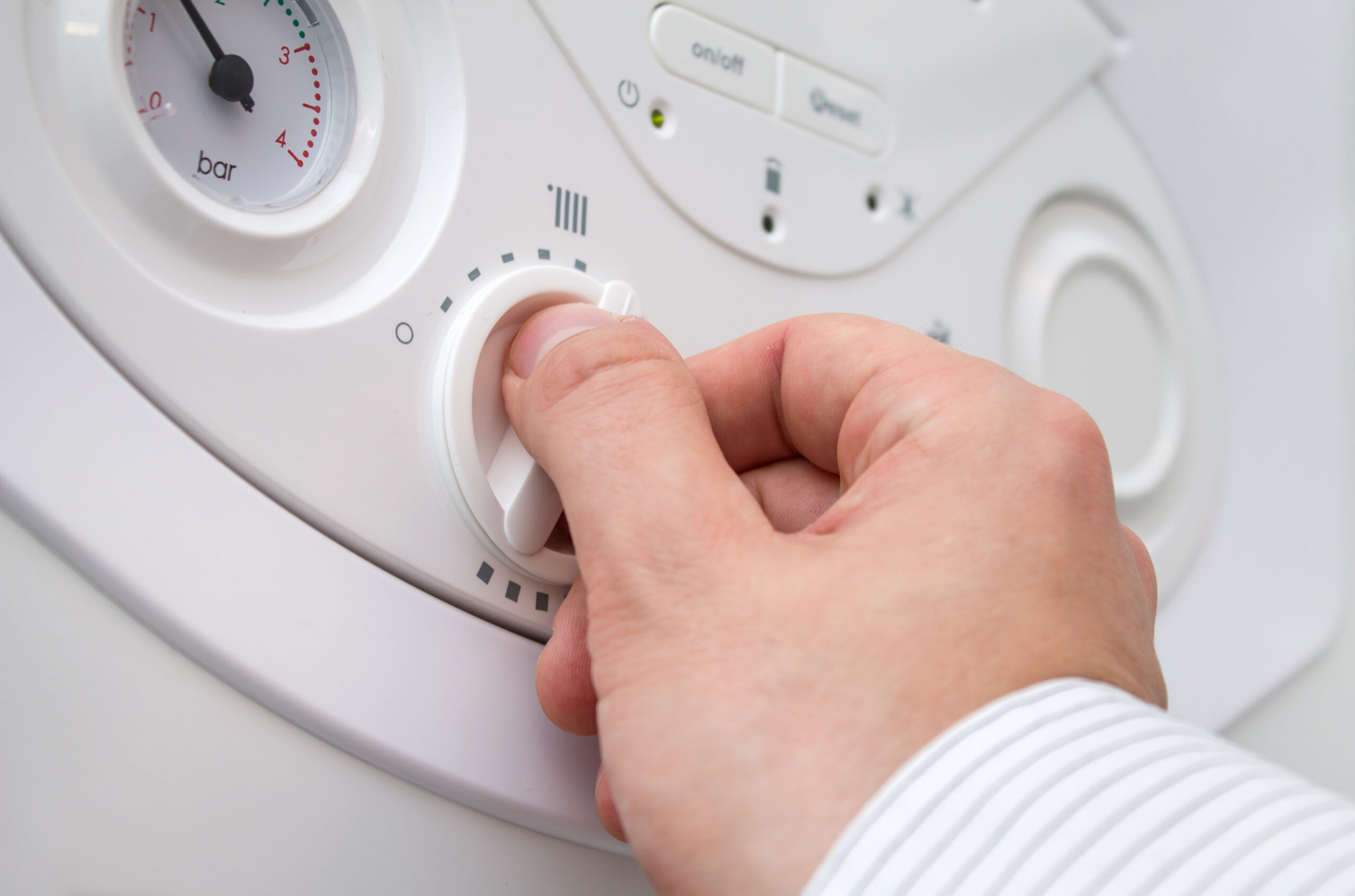 Setting the central heating level in gas furnace panel